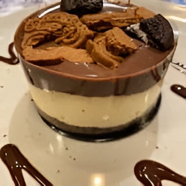 Praline Cookies Dessert.