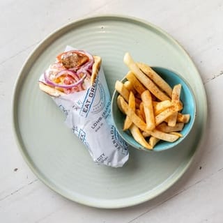 Chicken Souvlaki (Skewers) Pita